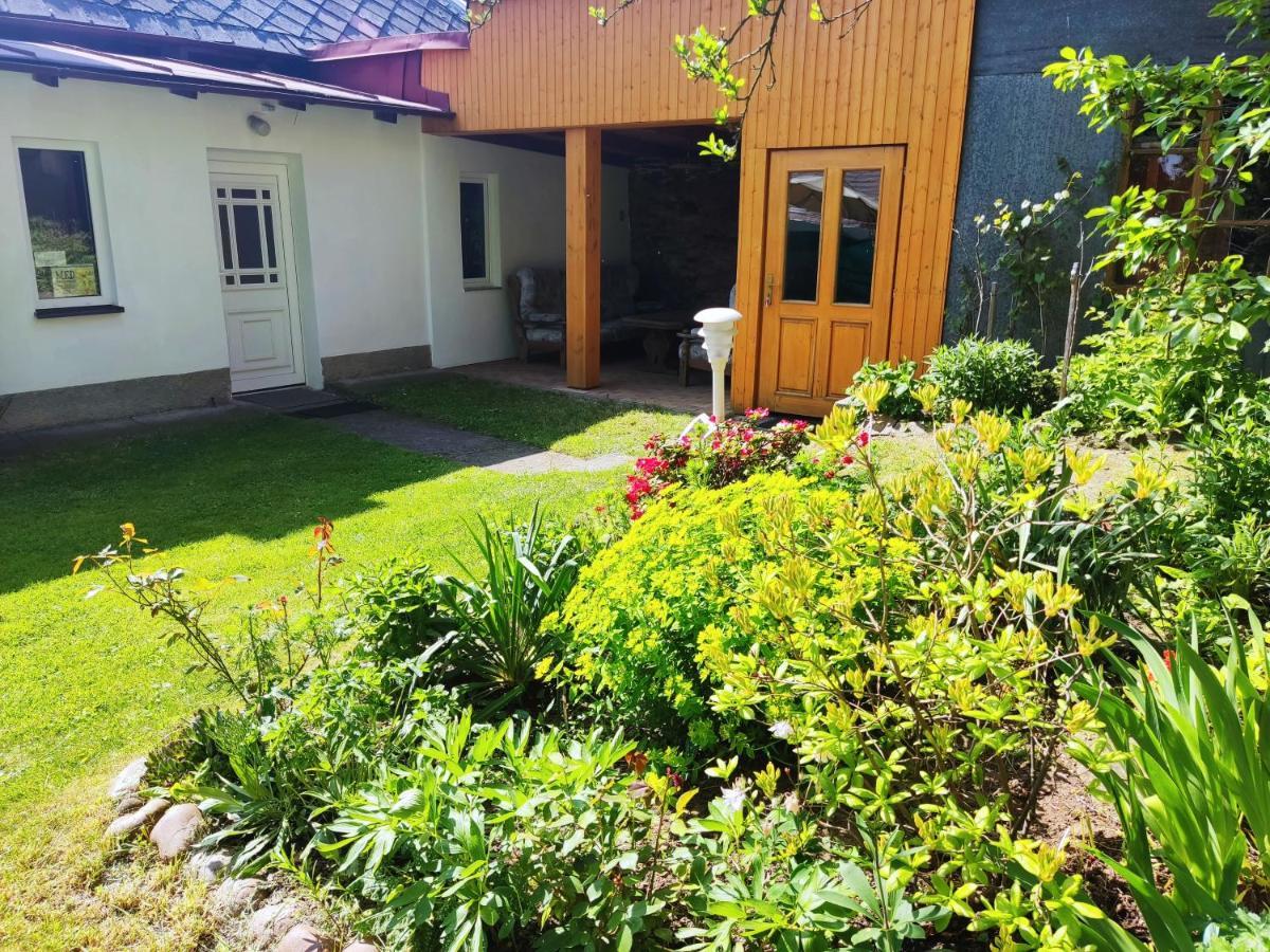 Apartman Utvina Екстер'єр фото